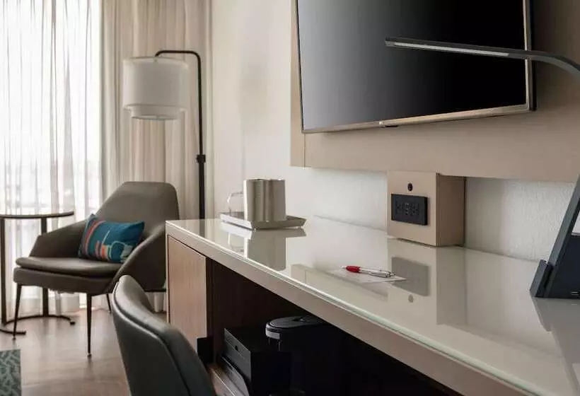ダブルベッドスタンダードルーム, Miami Marriott Biscayne Bay