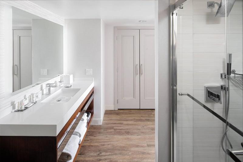 غرفة ديلوكس سرير كينج, Palm Beach Gardens Marriott