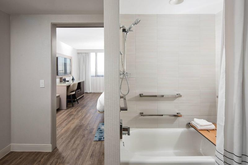 חדר דחוקס עם מיטת קינג, Palm Beach Gardens Marriott