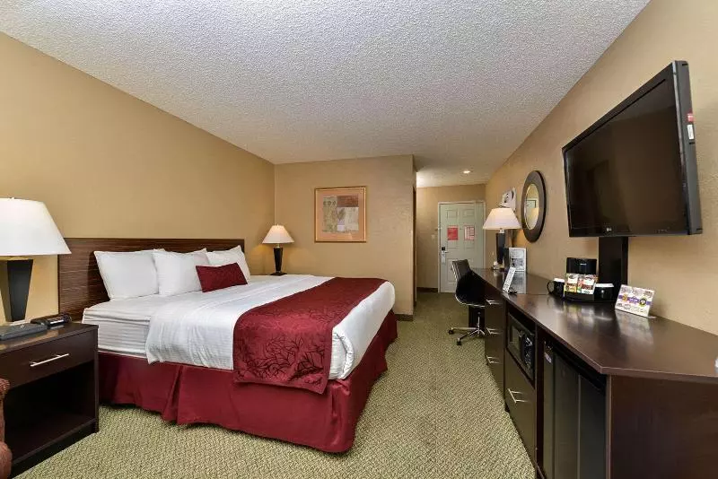 اتاق استاندارد با تخت بزرگ, Quality Inn