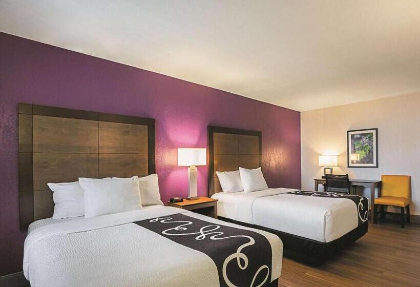 Habitació Estàndard 2 Llits Matrimoni, Wingate By Wyndham Galveston East Beach
