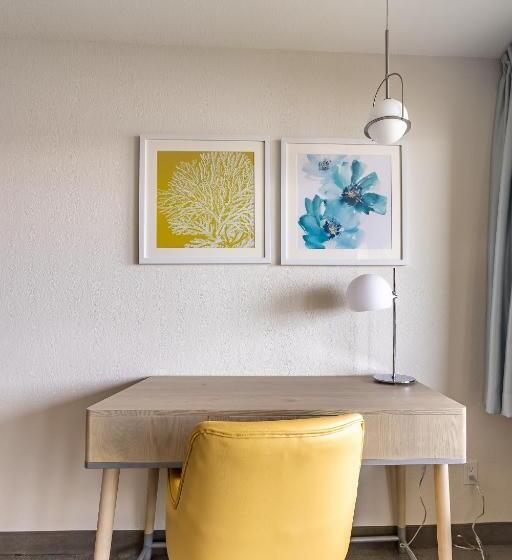 Номер Deluxe Кровать Кинг, Jot's Resort