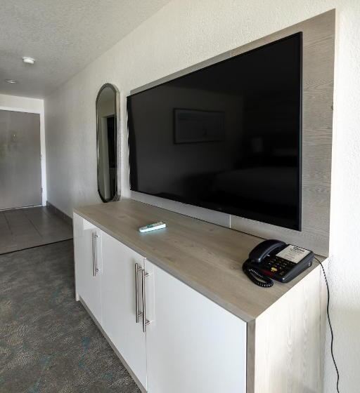 Номер Deluxe Кровать Кинг, Jot's Resort