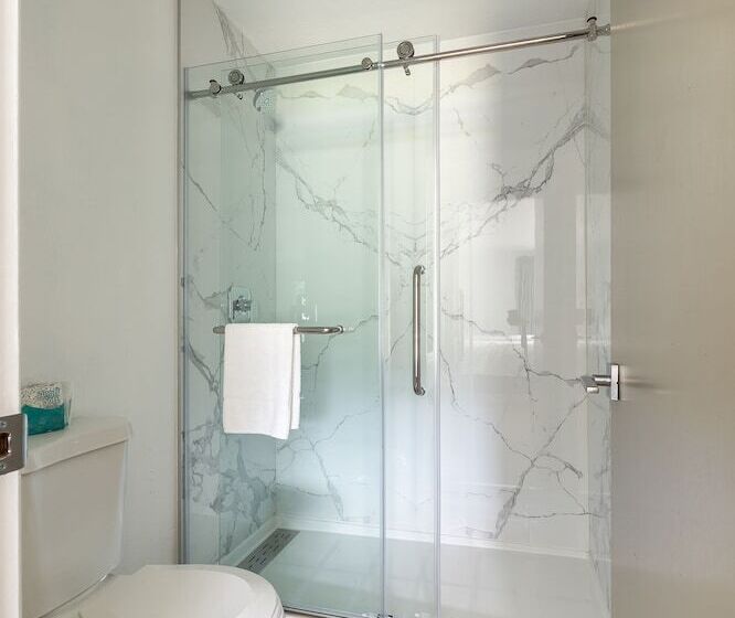 豪华房间, Jot's Resort