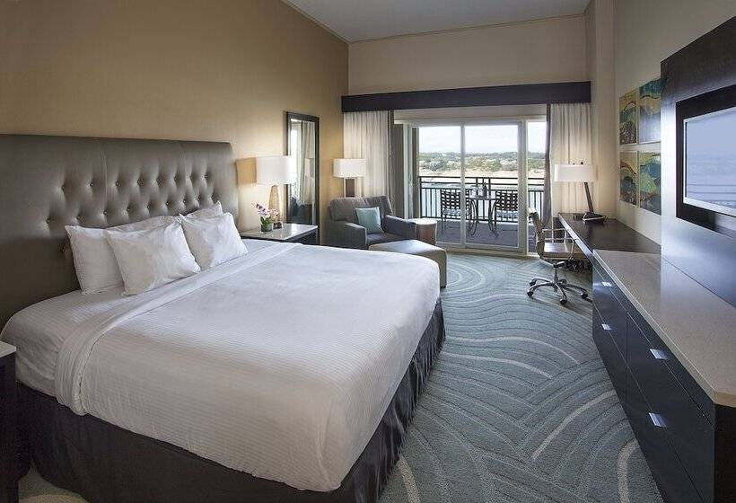 キングサイズベッドのスタンダードルーム, Lakeway Resort & Spa