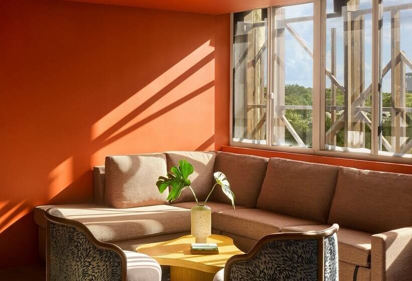 סוויטה, Mayfair House Hotel & Garden