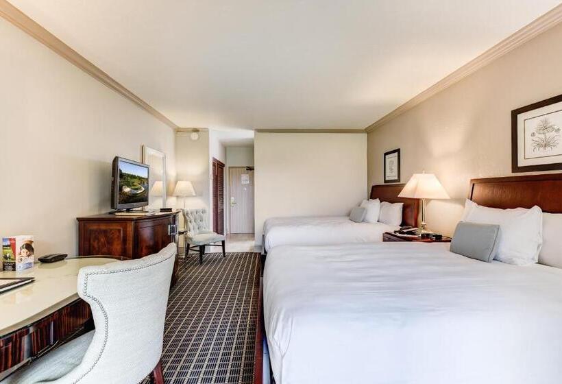 标准间, Mission Resort And Club