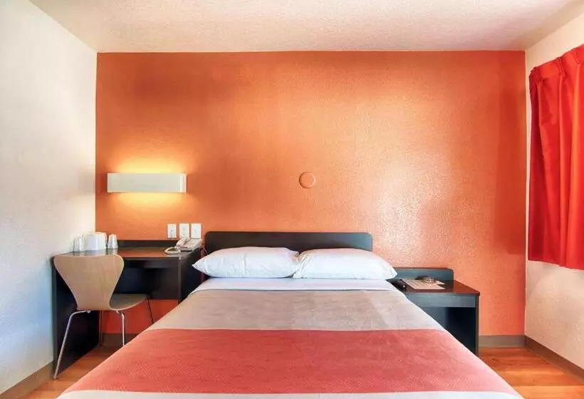 اتاق استاندارد, Motel 6 Mammoth Lakes, Ca