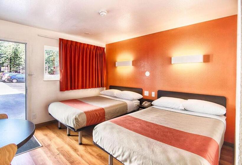 Четырехместный Номер Стандарт, Motel 6 Mammoth Lakes, Ca