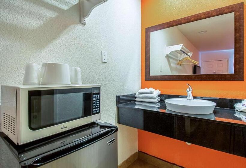 Номер Стандарт, Motel 6 Bakersfield, Ca  Airport