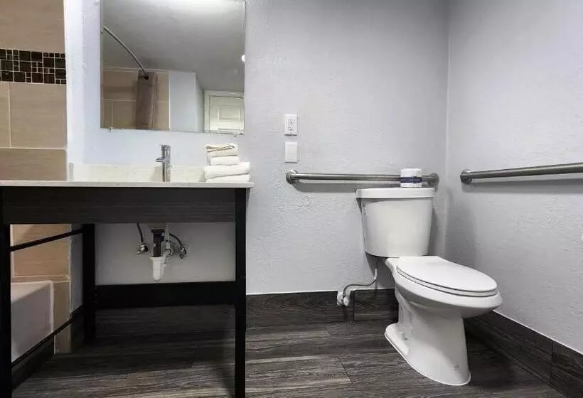 Standard-invahuone King-vuode, Motel 6 baytown, Tx  Garth Rd