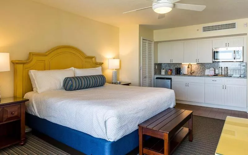 デラックススタジオ, Pink Shell Beach Resort And Marina