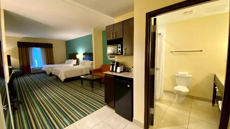デラックススタジオ, Pink Shell Beach Resort And Marina