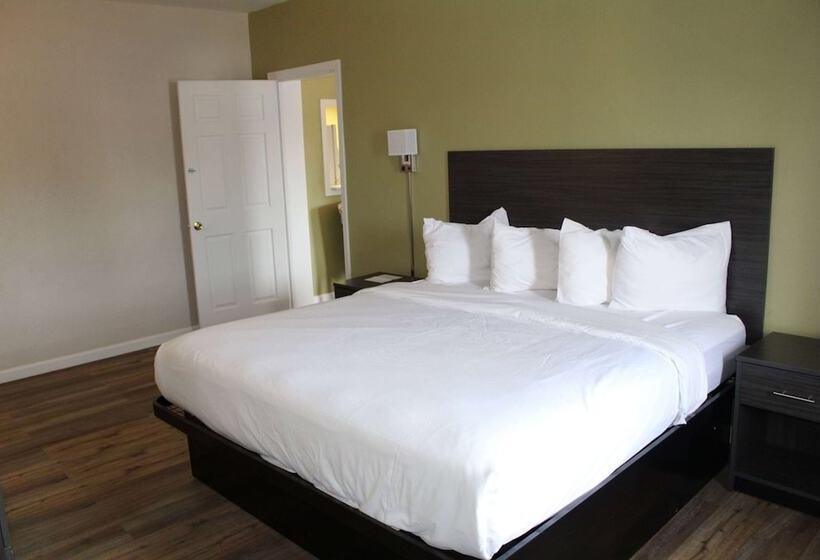 Люкс, Baymont By Wyndham Front Royal Near Shenandoah National Park