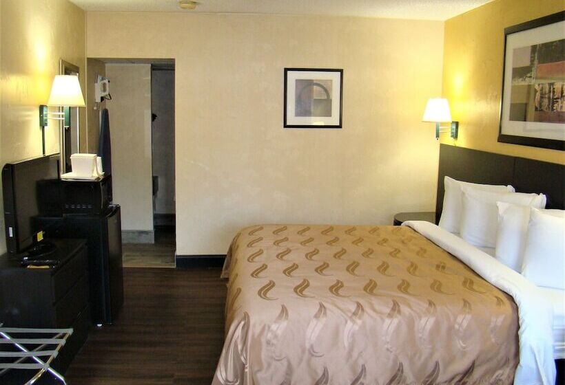 Люкс, Baymont By Wyndham Front Royal Near Shenandoah National Park