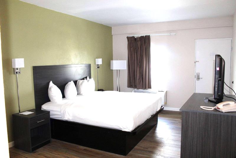 Стандартный Номер Кровать Кинг, Baymont By Wyndham Front Royal Near Shenandoah National Park