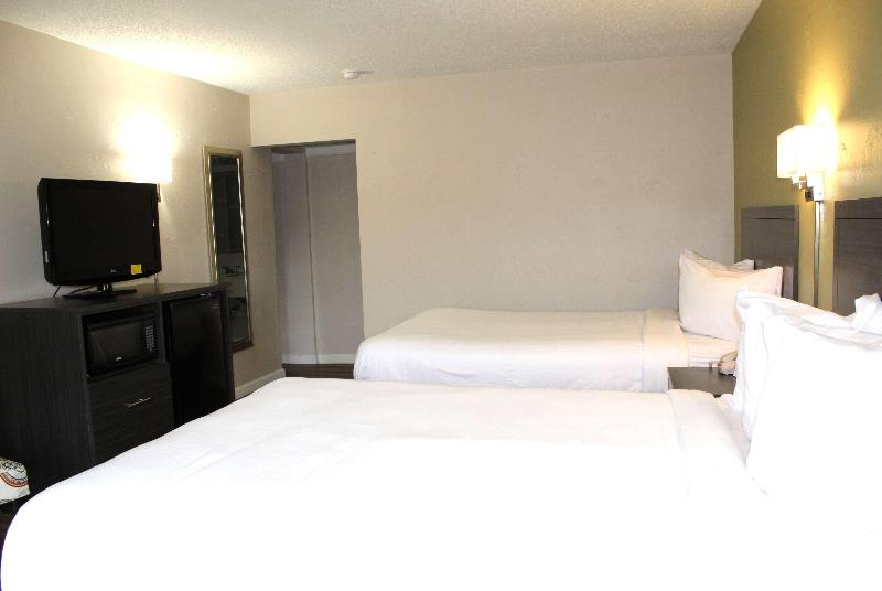 Номер Стандарт, Baymont By Wyndham Front Royal Near Shenandoah National Park