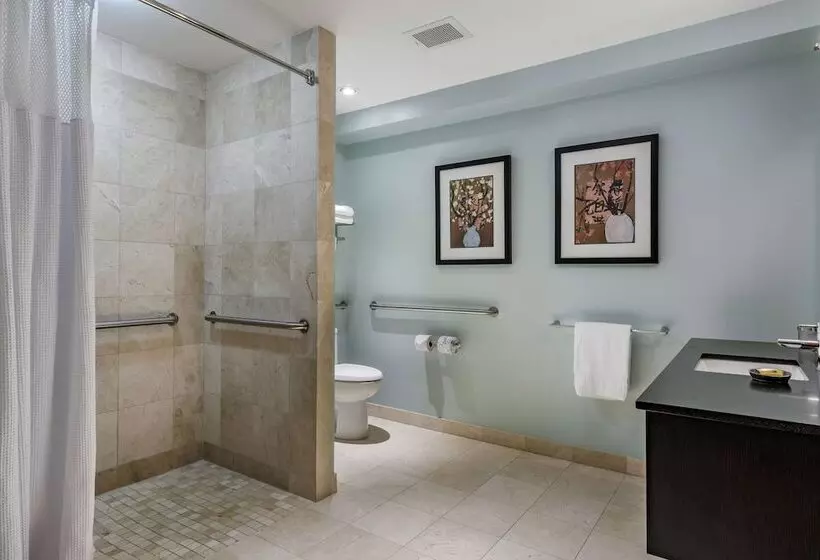 身障者適用スイートルーム, Best Western Plus Hood River Inn