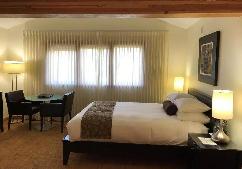 クイーンサイズベッドのスタンダードルーム, Best Western Plus Hood River Inn