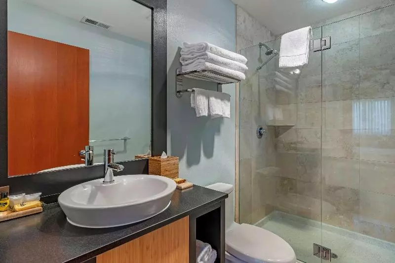 クイーンサイズベッドのスタンダードルーム, Best Western Plus Hood River Inn