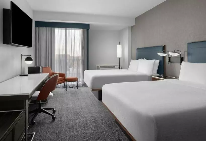 身障者適用クイーンサイズベッドルーム, Courtyard San Jose Airport
