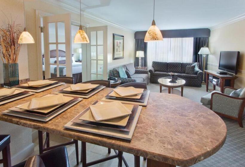 سوییت, Crowne Plaza Hotel Portland Downtown Convention Center, An Ihg