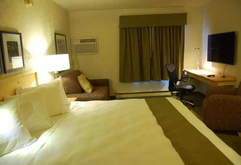 اتاق لوکس با تخت بزرگ, Days Inn And Suites By Wyndham Downtown Missoulauniversity