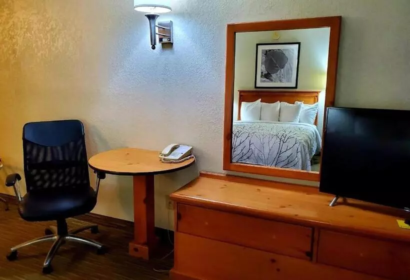 اتاق استاندارد, Days Inn And Suites By Wyndham Downtown Missoulauniversity