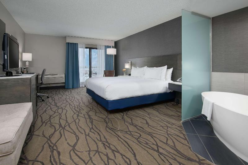 غرفة قياسية ذات إطلالة, Doubletree By Hilton Hotel Racine Harbourwalk