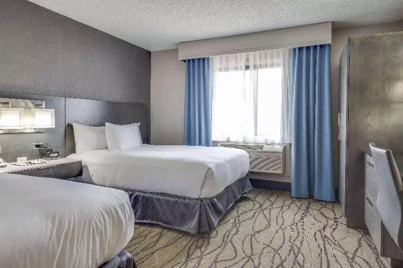 スタンダードルーム, Doubletree By Hilton Hotel Racine Harbourwalk