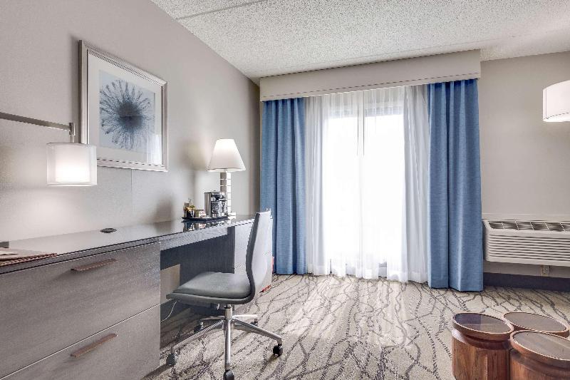 Номер Стандартный с Видом, Doubletree By Hilton Hotel Racine Harbourwalk
