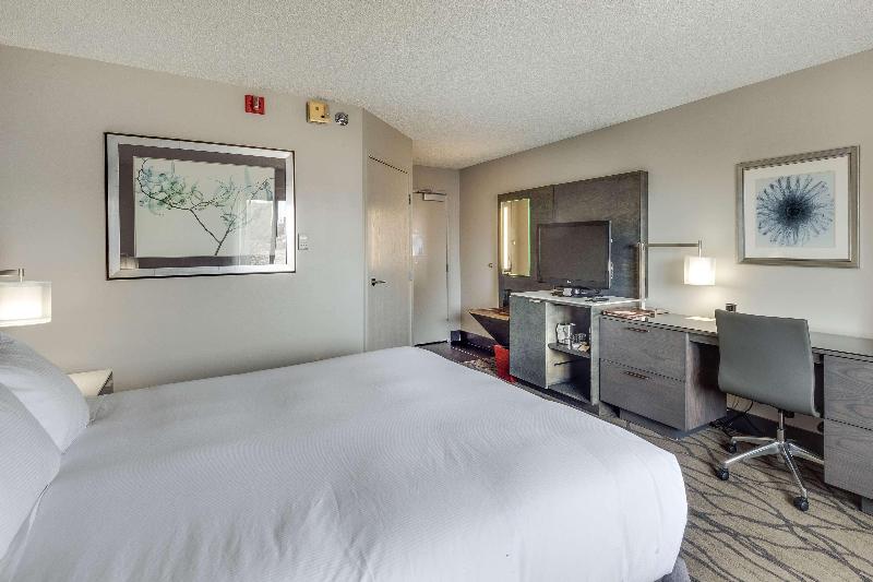 Стандартный Номер Кровать Кинг, Doubletree By Hilton Hotel Racine Harbourwalk