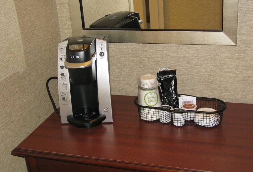 غرفة قياسية, Holiday Inn Concord Downtown, An Ihg