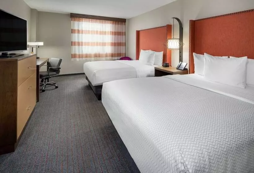 ２ダブルベッドのスタンダードルーム, Hilton Garden Inn Los Angeles Airport
