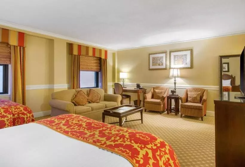 اتاق اجرایی, Boston Omni Parker House