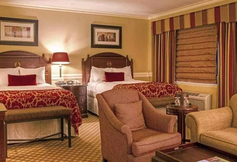 اتاق اجرایی, Boston Omni Parker House