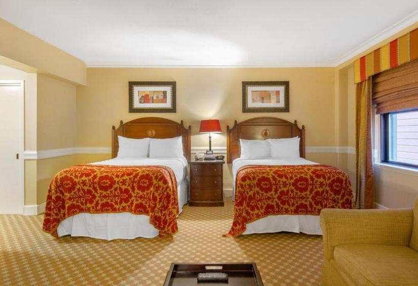 Номер Executive, Boston Omni Parker House