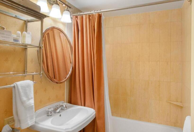 스탠다드 룸 킹사이즈 침대, Boston Omni Parker House