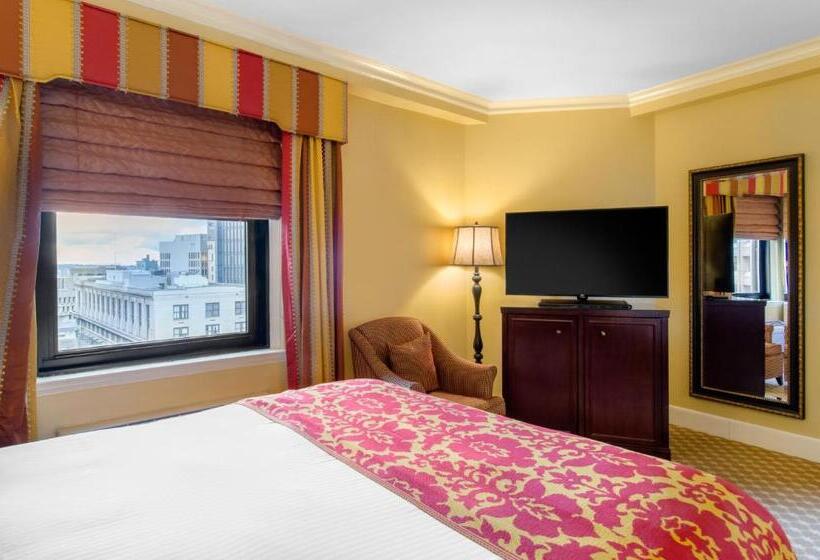 스탠다드 룸 킹사이즈 침대, Boston Omni Parker House