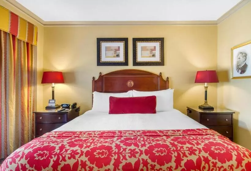 سوئیت پریمیوم, Boston Omni Parker House