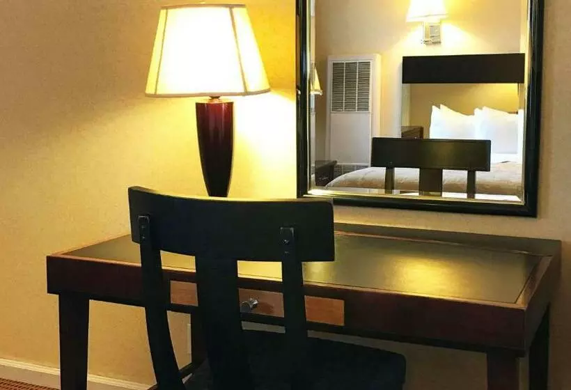 キングサイズベッドのスタンダードルーム, Pacific Heights Inn