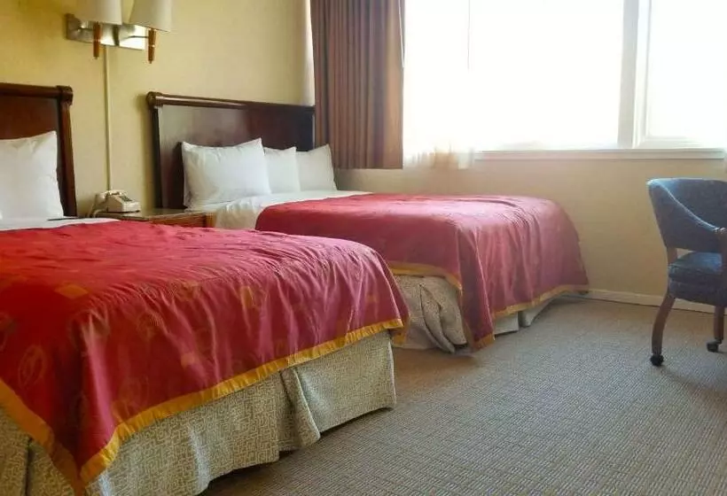 ２ダブルベッドのスタンダードルーム, Pacific Heights Inn