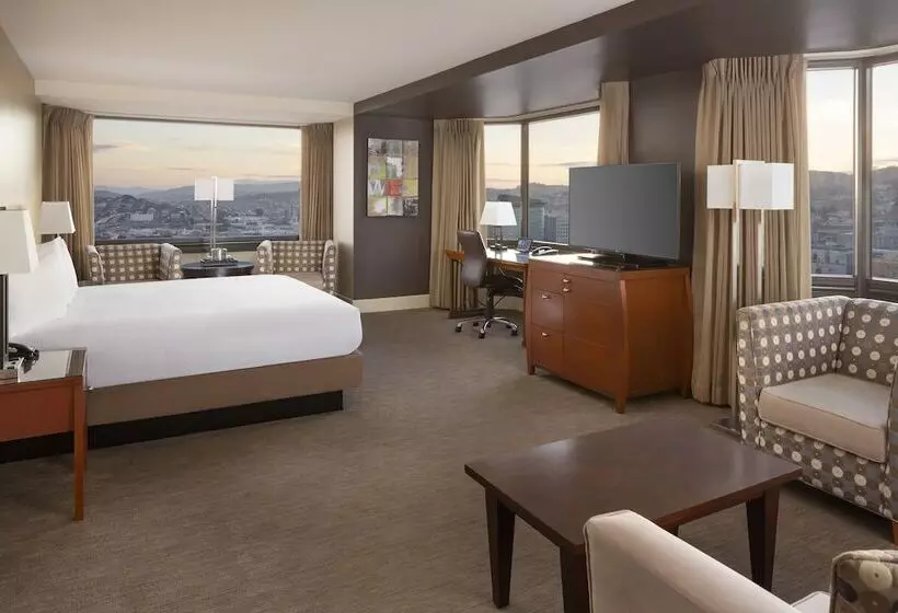 سوئیت جونیور دلوکس با چشمانداز, Parc 55 San Franciscoa Hilton