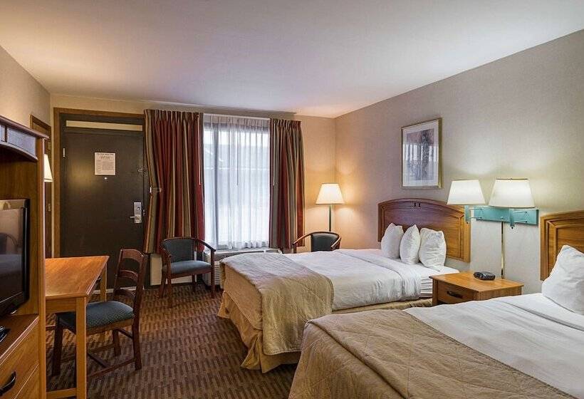 غرفه قياسيه سريرين مزدوجين, Quality Inn & Suites Skyways