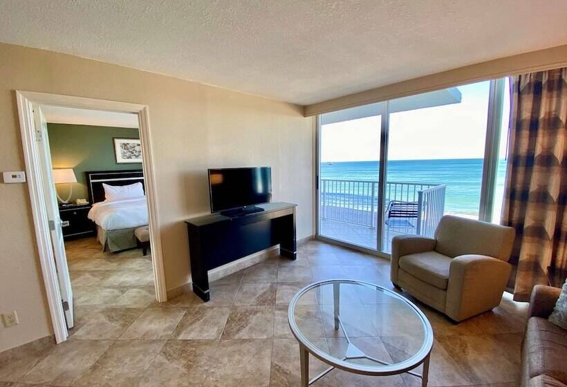 סוויטת פרמיום עם נוף לים, Radisson Suite Hotel Oceanfront