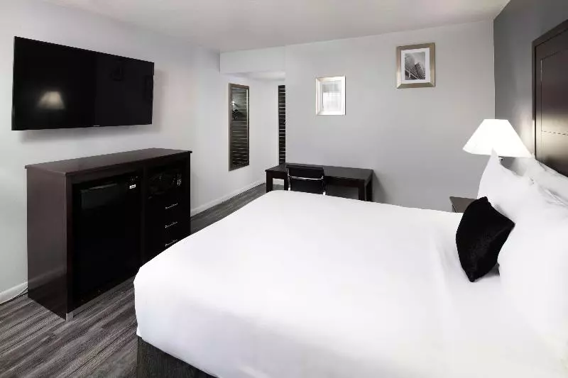 Standard-huone King-vuode, Red Lion Inn & Suites Tucson Downtown