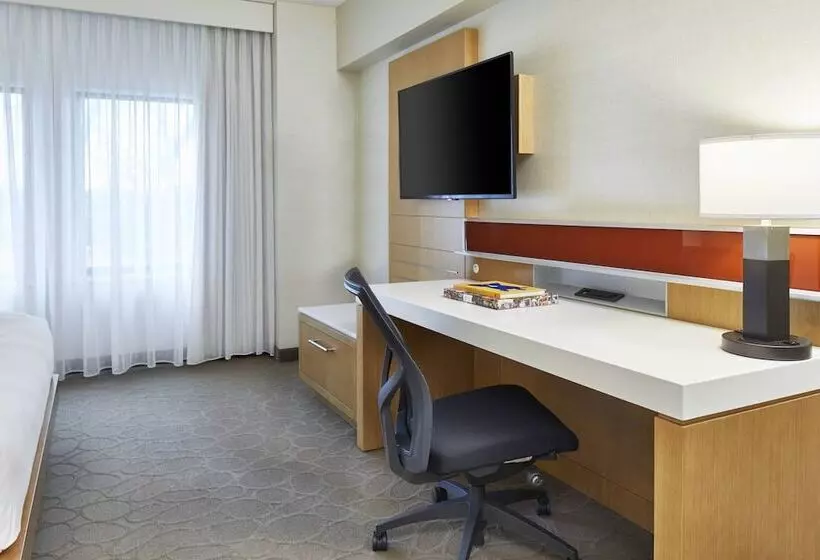 スイート, Renaissance Chicago Glenview Suites