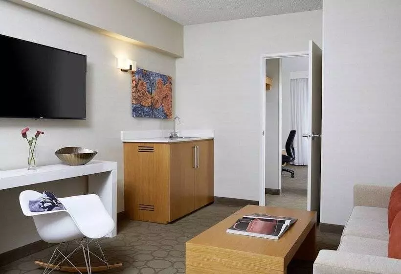 スイート, Renaissance Chicago Glenview Suites