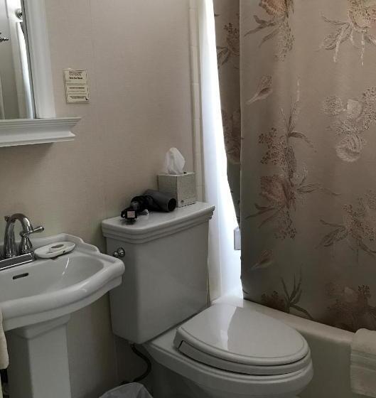 Номер Стандарт, The Old Lyme Inn