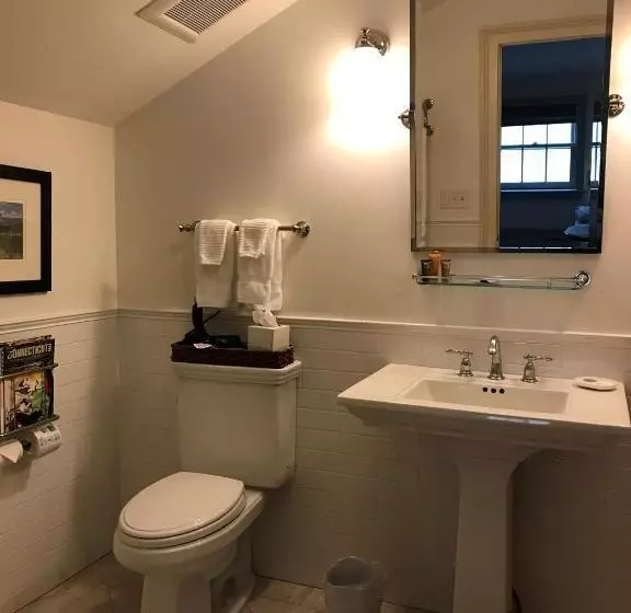 キングサイズベッドのスーペリアルーム, The Old Lyme Inn